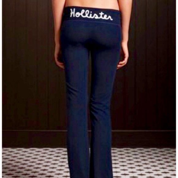 hollister yoga pants
